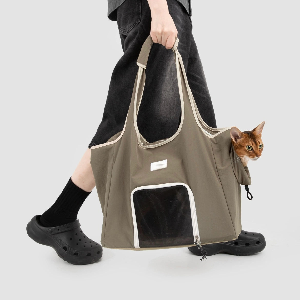 Petaura Cat Carrier Bag Lifestyle-inspired Design