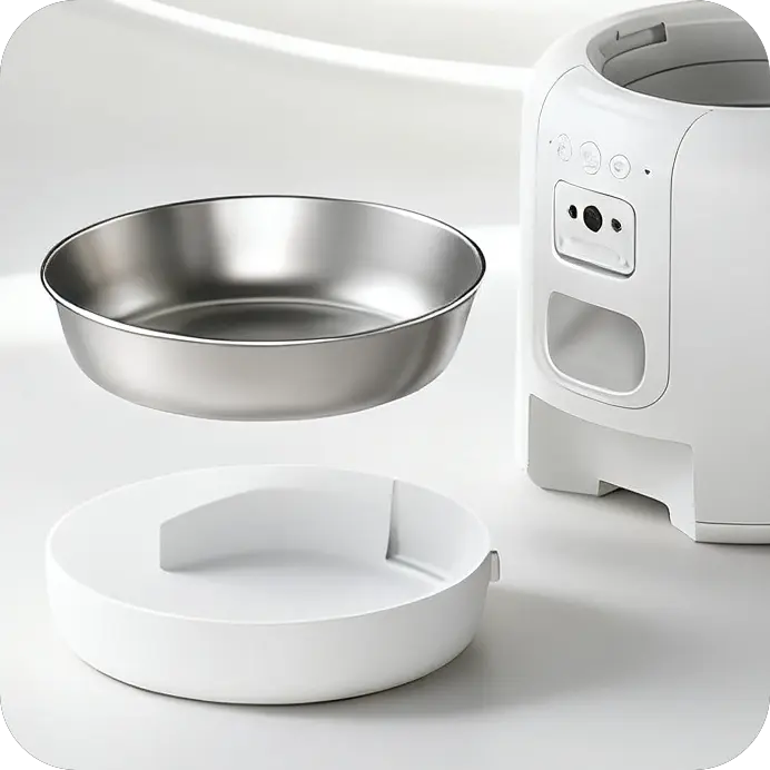 Display of the stainless-steel feeding bowl accessory for a smart cat feeder